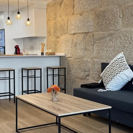 Centro Reformado, Ave-vialia - Muy Centrico 5pax דירה